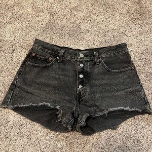 501 levi shorts